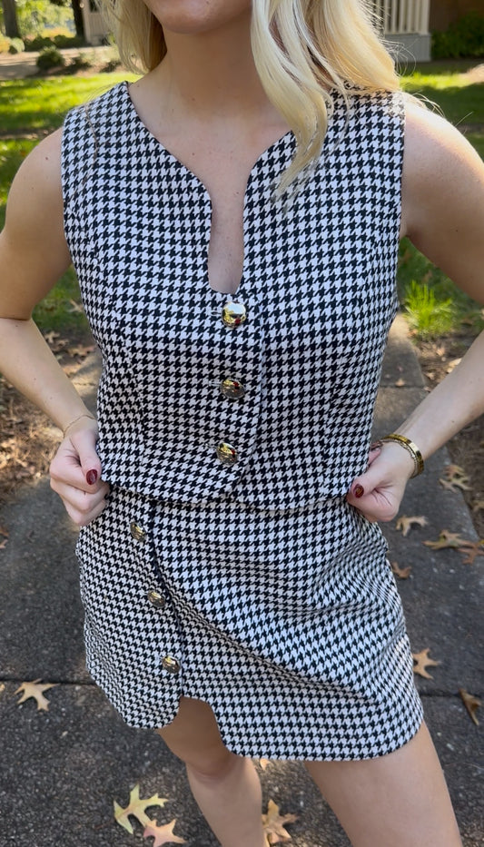 Houndstooth Sleeveless Vest