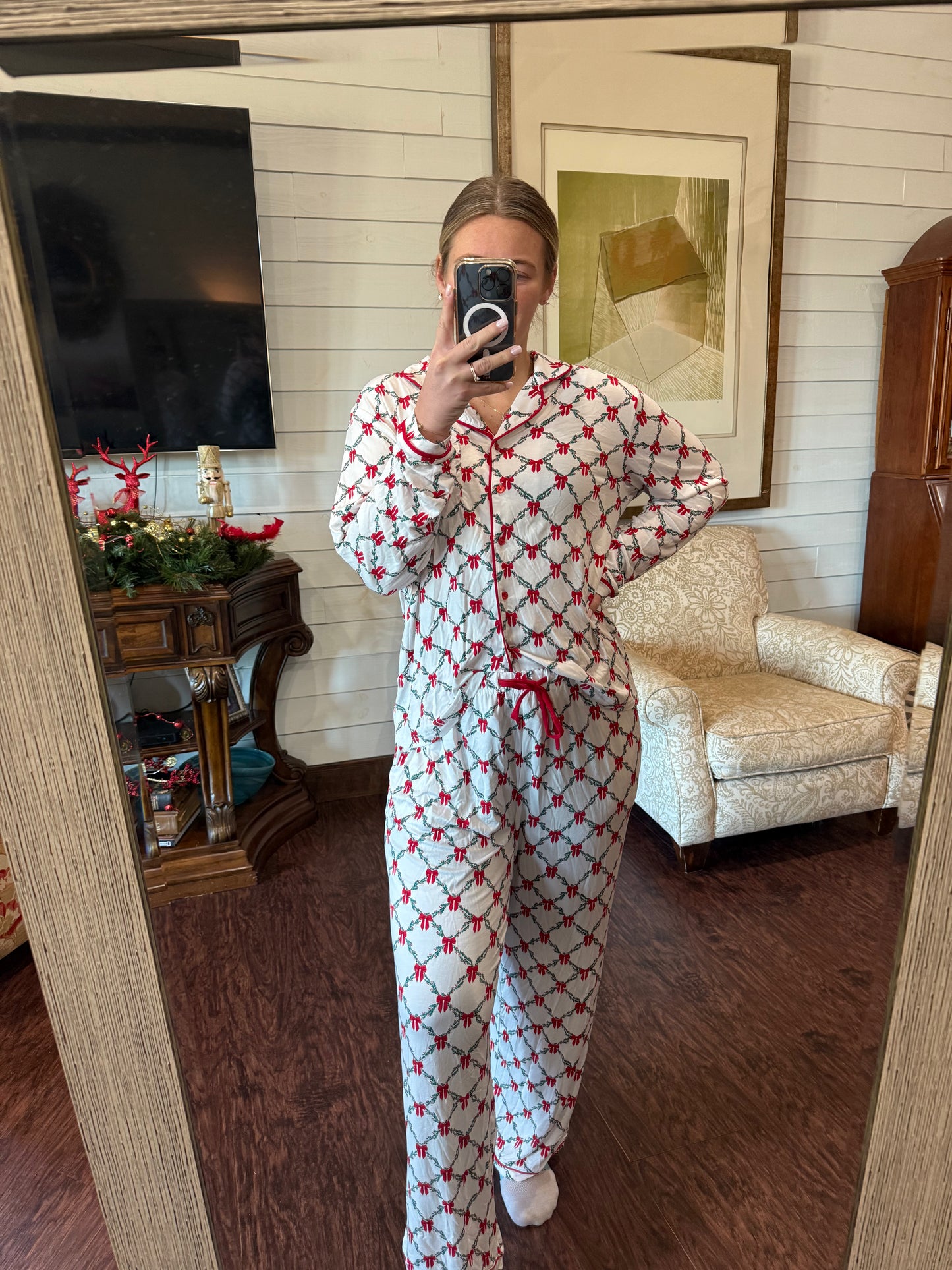 Holiday Trellis Pajama Set